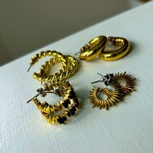 Gold Hoop Earring Set
